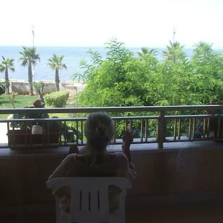 بيت للعطل Casa Vacanze Sciaraba *
