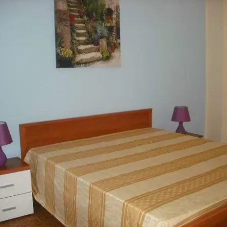 Casa Vacanze Sciaraba مازارا ديل فالو